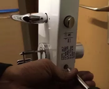 Yeşilova 7/24 Çilingir Hizmeti